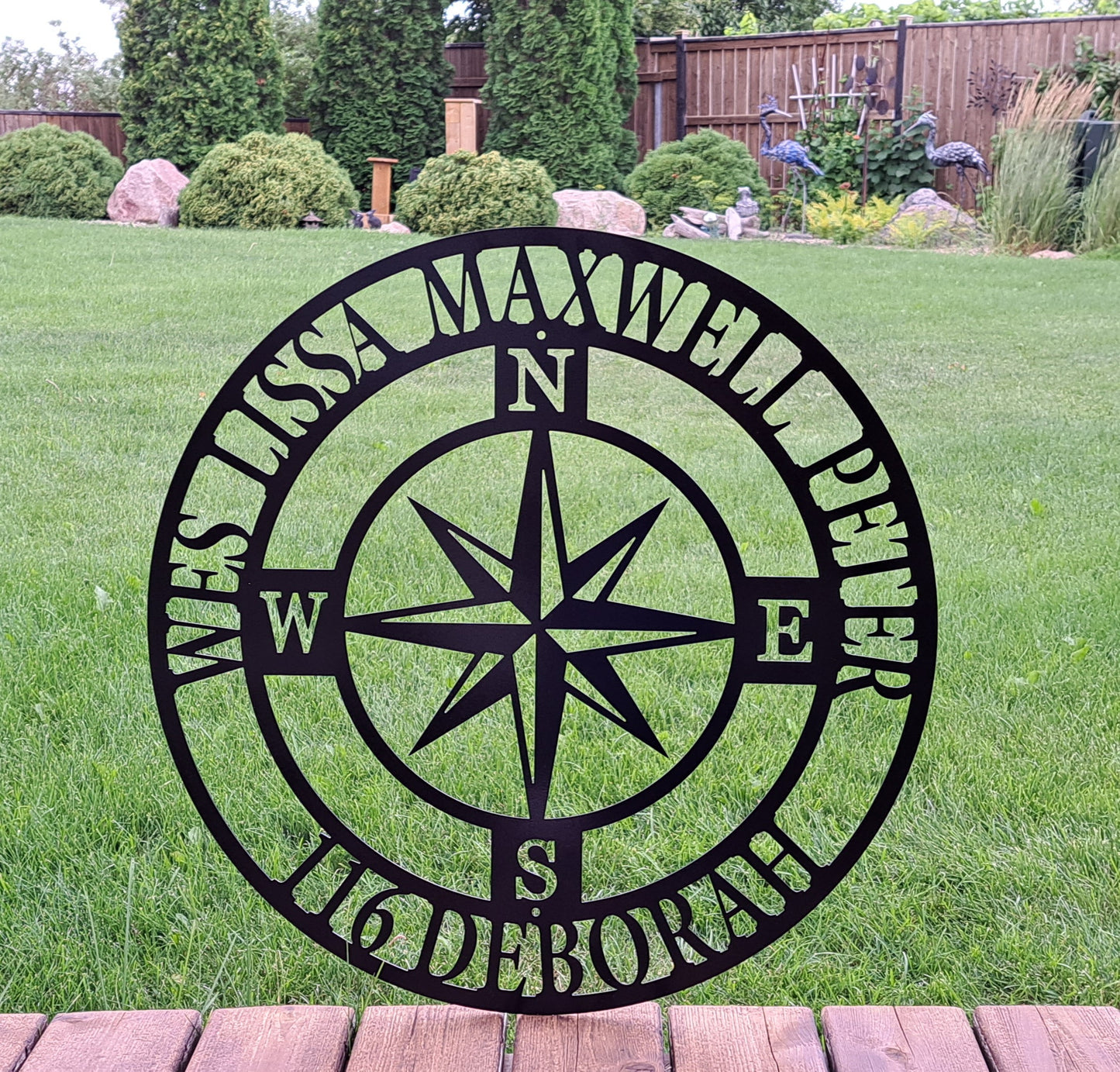 Modern Round Eight-Point Compass Metal Sign