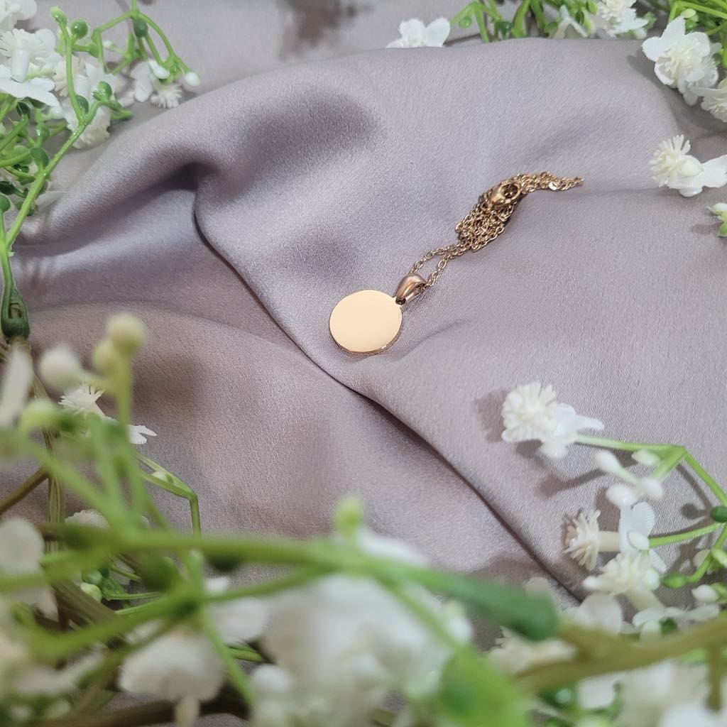 Engravable Circle Necklace