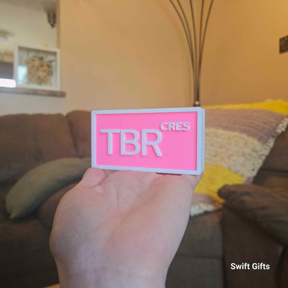 TBR Crescent Bookshelf Sign